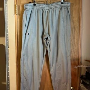 Mens Under Armour XL gray cold gear pants very good condition